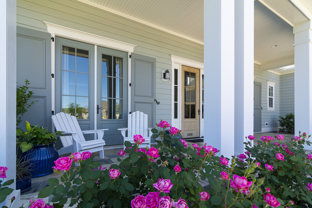 porch with roses